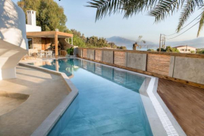 Villa with swimming pool Komos